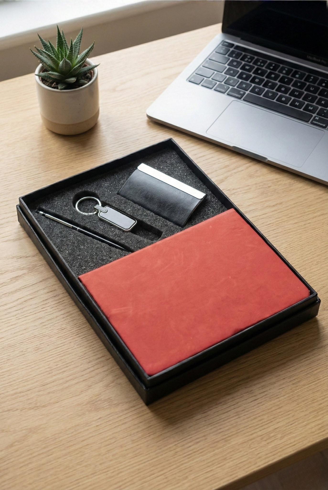 Premium Corporate Gifting Set – Pen, Diary, Cardholder & Keychain